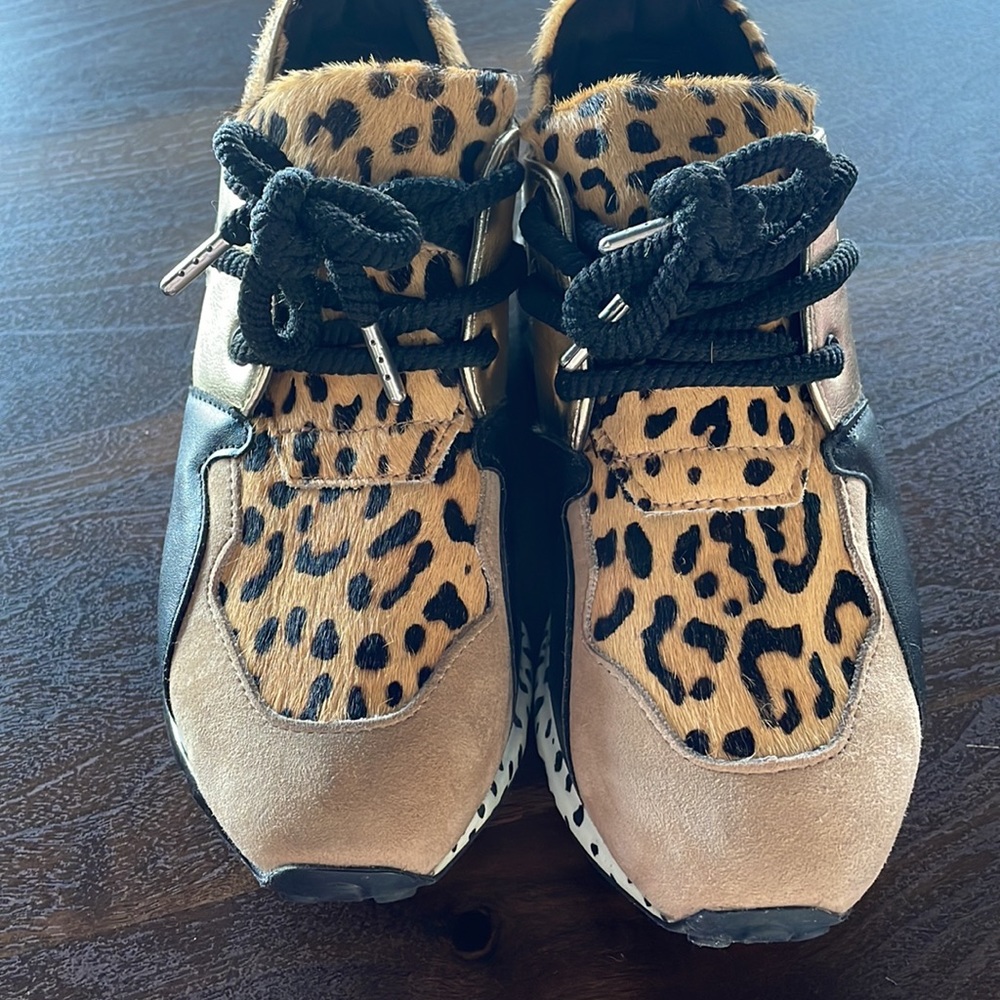 Steve Madden animal print sneakers - Picture 3 of 9